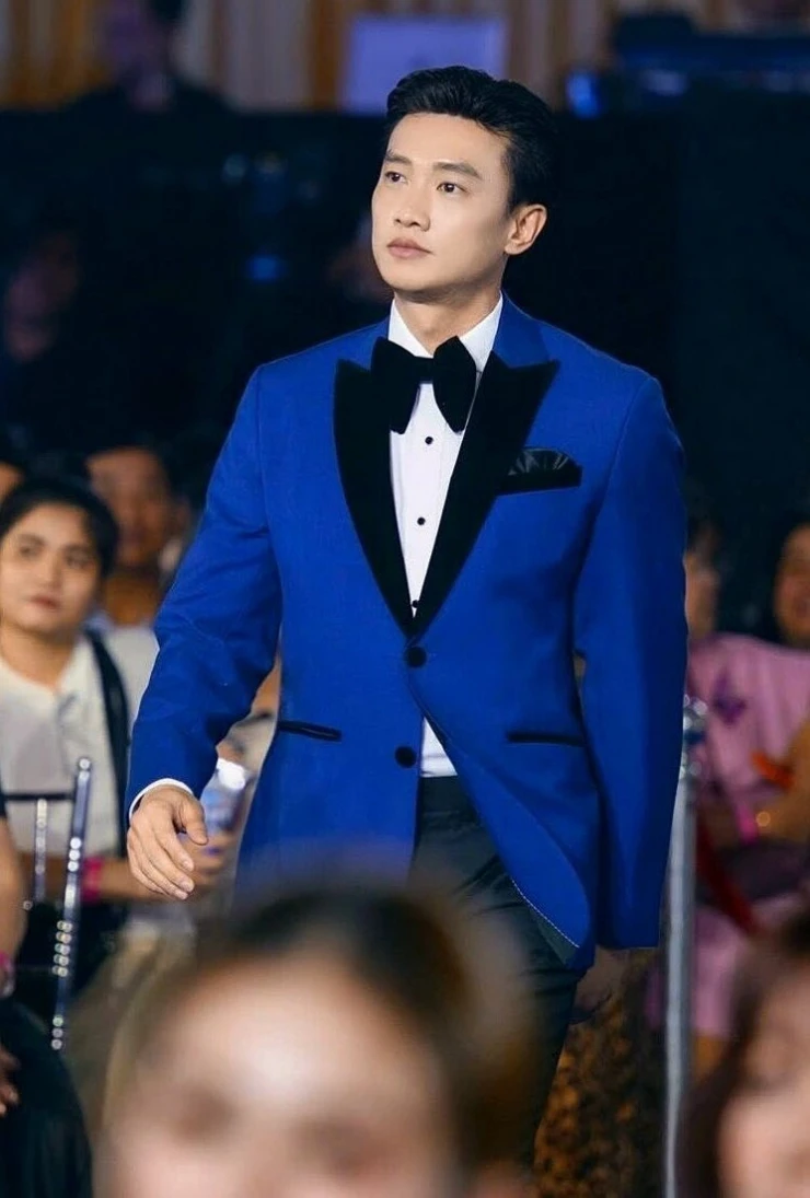 Ảnh sao 1/4: Diệp Bảo Ngọc khoe vườn sân thượng trong biệt thự 100 m2