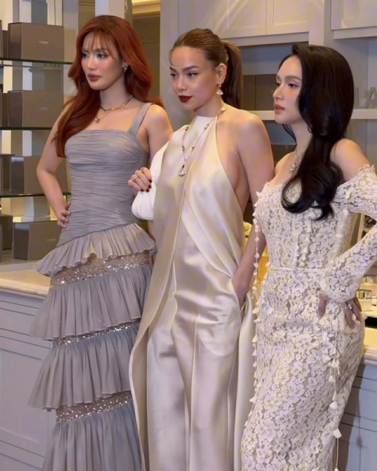 Ảnh sao 23/4: Đàm Thu Trang lo con gái Suchin có bạn trai