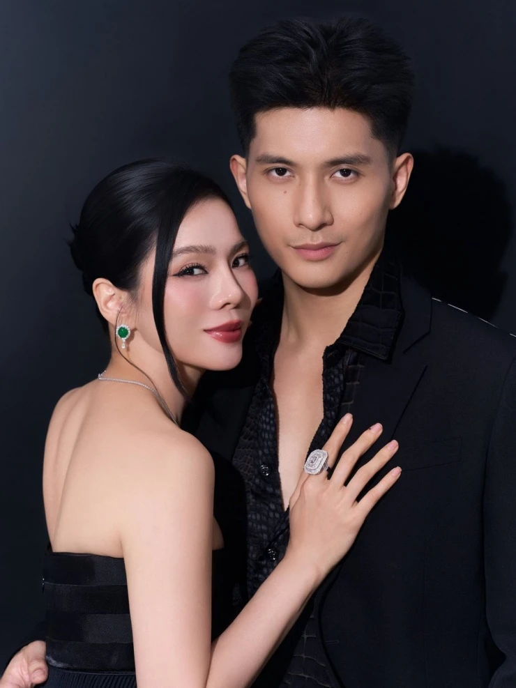 Ảnh sao 3/4: Tiên Nguyễn tổ chức tiệc ngủ mừng sinh nhật em dâu tương lai