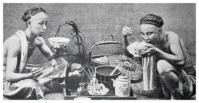 Ảnh thực tế cuộc sống của nhà giàu cuối Thanh triều: Không giống như trên phim, khổ hơn nhiều so với tưởng tượng Ảnh thực tế cuộc sống của nhà giàu cuối Thanh triều: Không giống như trên phim, khổ hơn nhiều so với tưởng tượng