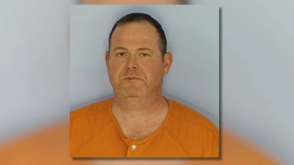 Bác sĩ cắt nhầm nội tạng khiến bệnh nhân tử vong ngay trên bàn mổ