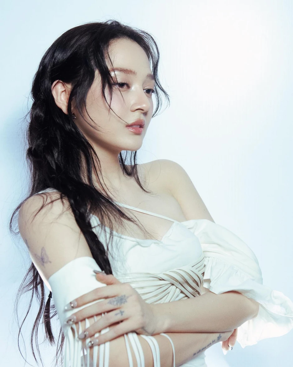 Bảo Anh từng tự trừng phạt vì làm mẹ đơn thân: "Mong con sẽ không mặc cảm hay giận dữ"