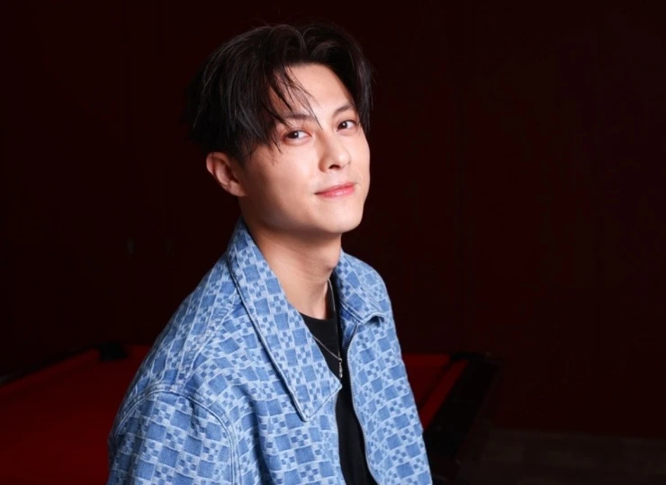 Bắt khẩn cấp nam ca sĩ 37 tuổi vì nghi trốn nghĩa vụ quân sự