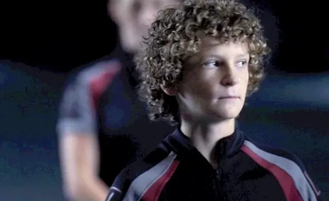 Bắt khẩn cấp nam diễn viên sinh năm 1998 vì cáo buộc cố ý giết người bằng vũ khí nguy hiểm