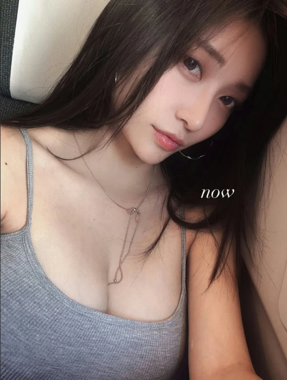 Bị đồn đoán thẩm mỹ Q1,hot girl xinh đẹp bức xúc, tung bằng chứng thanh minh Bị đồn đoán thẩm mỹ Q1,hot girl xinh đẹp bức xúc, tung bằng chứng thanh minh
