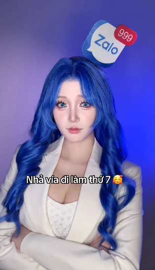 Biến hình thành... "Zalo", nữ coser khiến người xem choáng với ý tưởng "độc lạ" Biến hình thành... "Zalo", nữ coser khiến người xem choáng với ý tưởng "độc lạ"