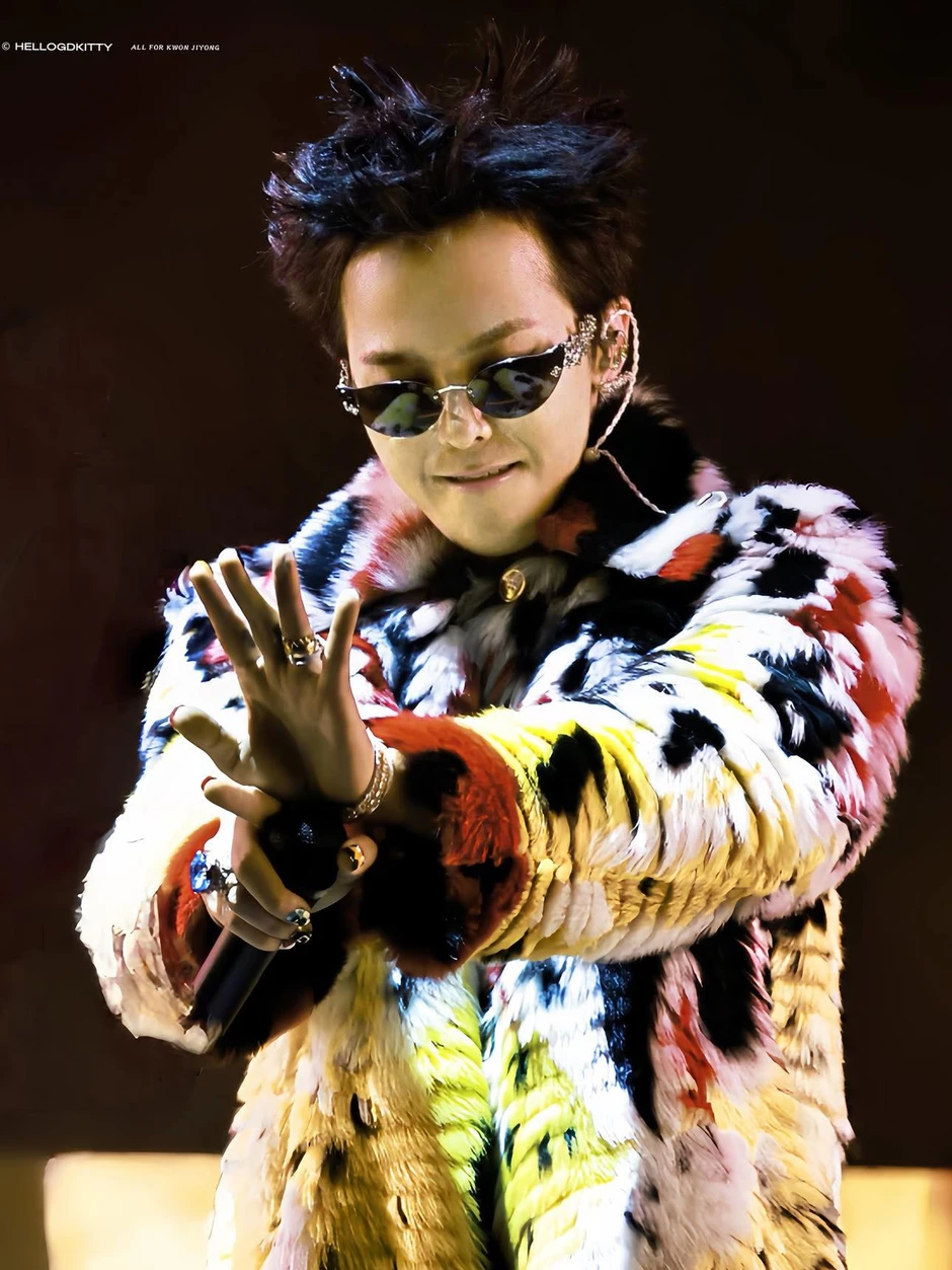 BIGBANG kết màn Coachella 2026: Loạt hit huyền thoại trả lời cho cả thế giới biết như thế nào là Kpop!