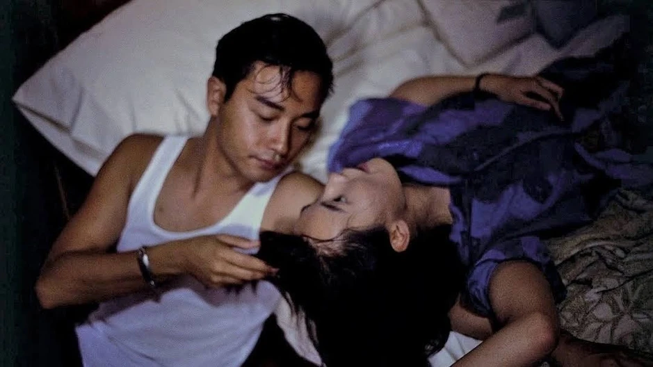 Bộ phim 18+ kết hợp với Trương Quốc Vinh giúp Thư Kỳ "gột rửa" quá khứ khoe thân