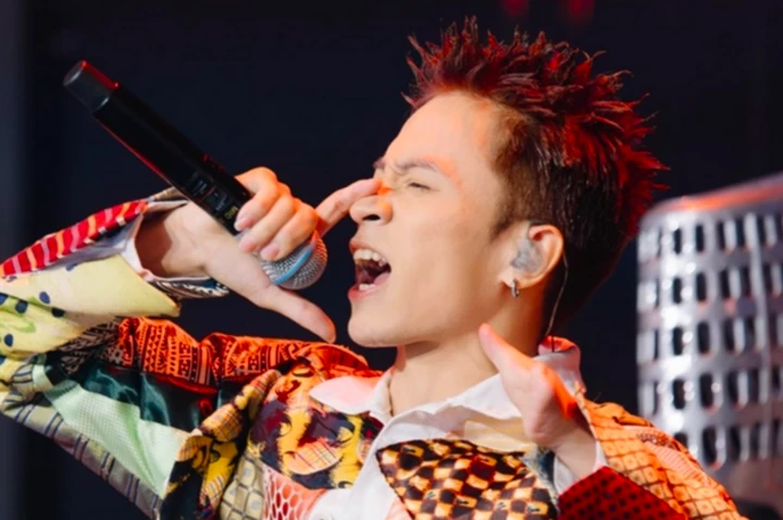 BTS nhảy ca khúc nhạc Việt