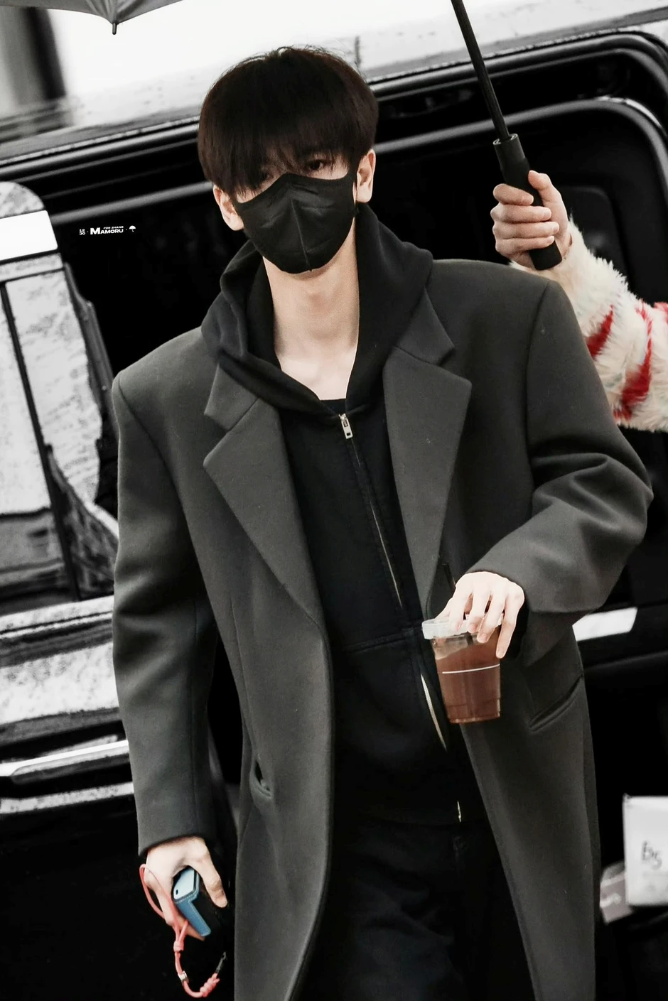 Bức ảnh vạch trần thói phông bạt của Trương Lăng Hách