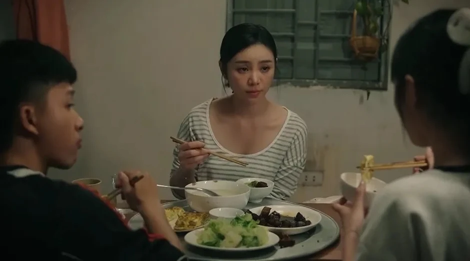 Bước Chân Vào Đời là bộ phim đỉnh cao của sự mệt mỏi