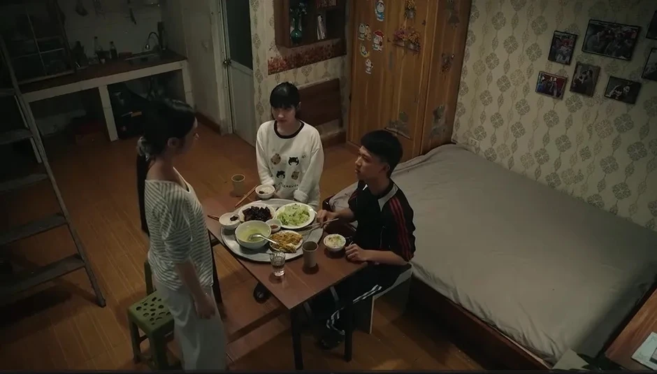 Bước Chân Vào Đời là bộ phim đỉnh cao của sự mệt mỏi