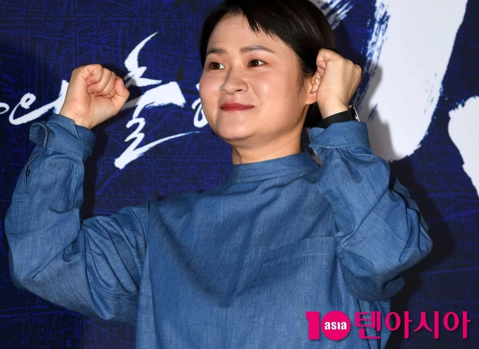 Bước ngoặt khiến danh hài ngừng giảm cân, tăng vèo vèo 44kg Bước ngoặt khiến danh hài ngừng giảm cân, tăng vèo vèo 44kg