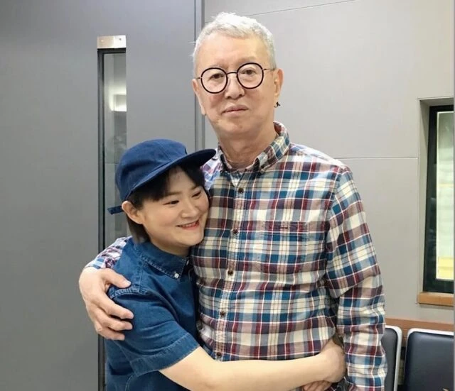 Bước ngoặt khiến danh hài ngừng giảm cân, tăng vèo vèo 44kg Bước ngoặt khiến danh hài ngừng giảm cân, tăng vèo vèo 44kg