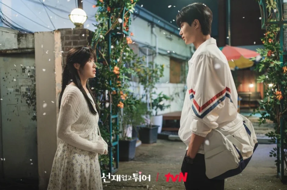 Byeon Woo Seok bị 100 đoàn phim từ chối vì quá đẹp