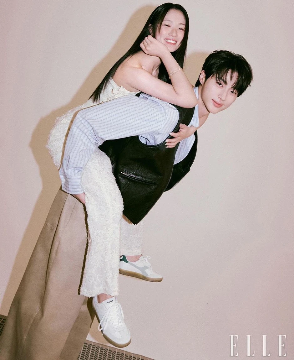 Byeon Woo Seok và Kim Hye Yoon ngầm công khai hút 2 triệu like