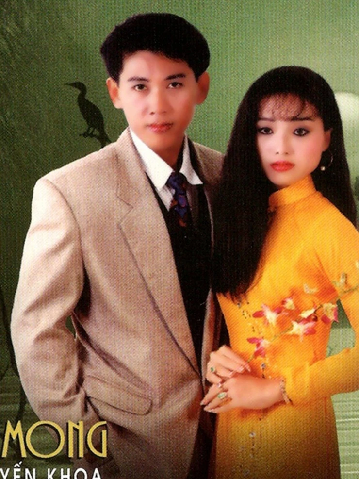 Ca sĩ Mưa bụi nổi tiếng Việt Nam là thầy giáo dạy Toán suốt 40 năm