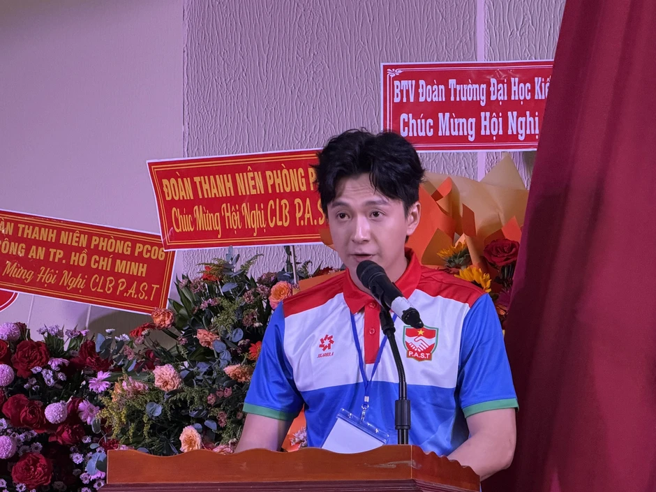 Ca sĩ Ngô Kiến Huy tham gia câu lạc bộ tại Công an TPHCM