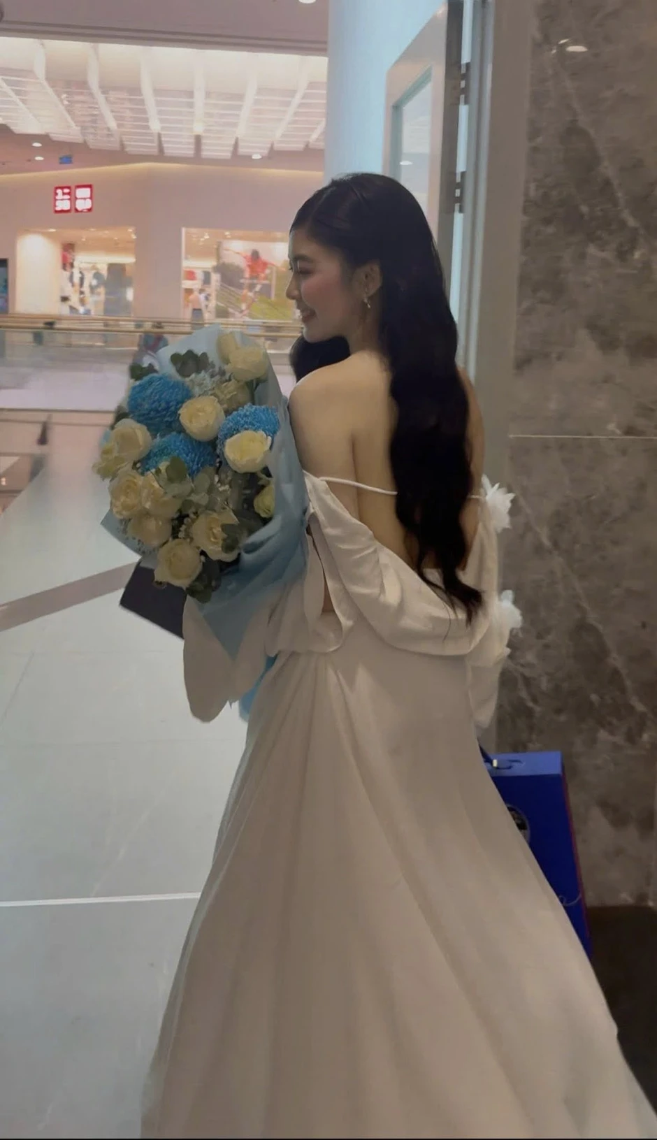 Cách Lọ Lem đối diện với tin đồn hẹn hò thiếu gia