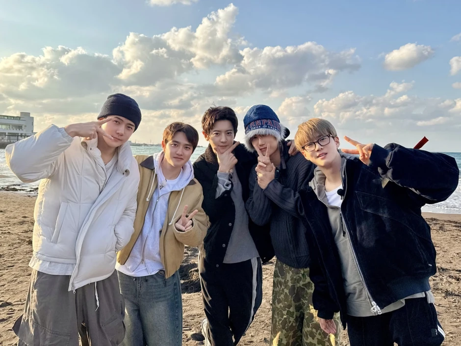 Cái kết ê chề cho EXO - CBX Cái kết ê chề cho EXO - CBX