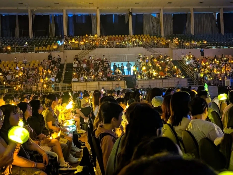 Cảnh ảm đạm, ế vé của nhiều nghệ sĩ Hàn đến Việt Nam