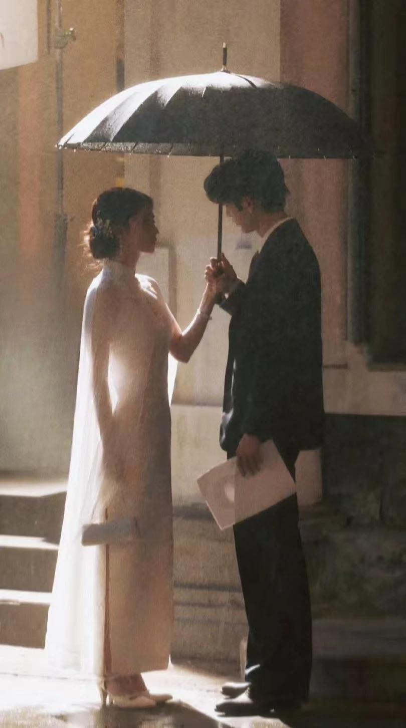 Cảnh hôn mất thẩm mỹ của Trương Lăng Hách và Vương Sở Nhiên