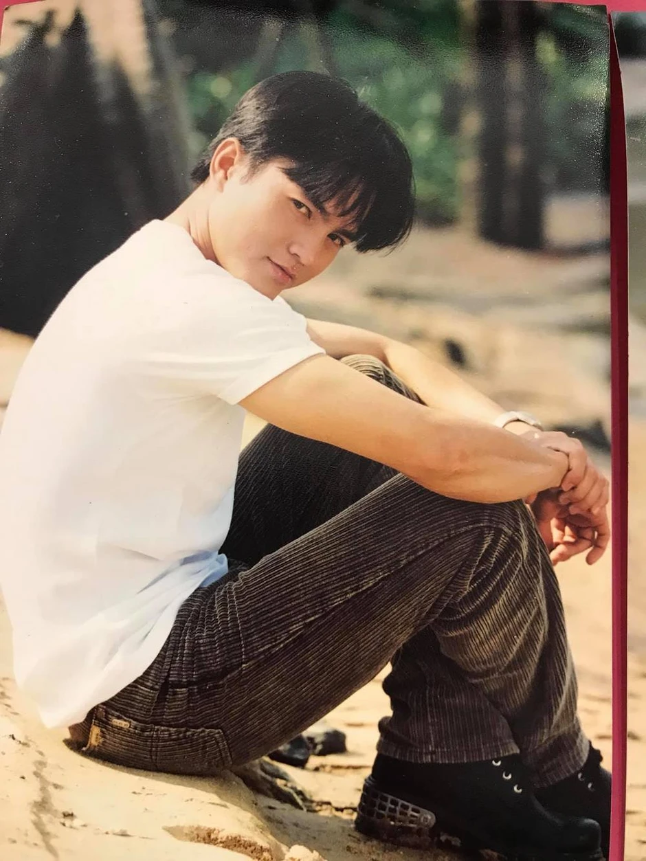 Cao Minh Đạt phụ vợ kém 8 tuổi bán nước hoa, 51 tuổi nuôi con mọn Cao Minh Đạt phụ vợ kém 8 tuổi bán nước hoa, 51 tuổi nuôi con mọn