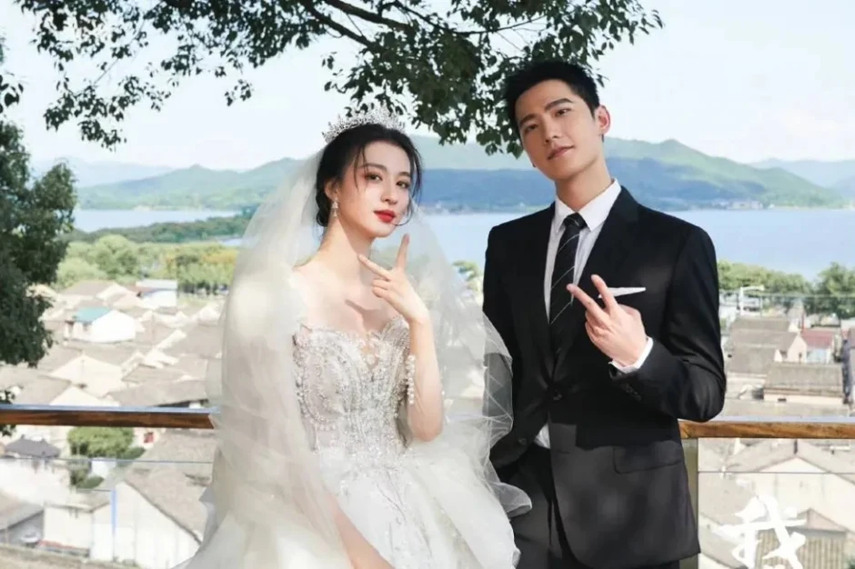 Cặp đôi đẹp nhất showbiz lộ clip vào khách sạn hẹn hò còn sống chung quấn quýt, ai dè chia tay bất thình lình
