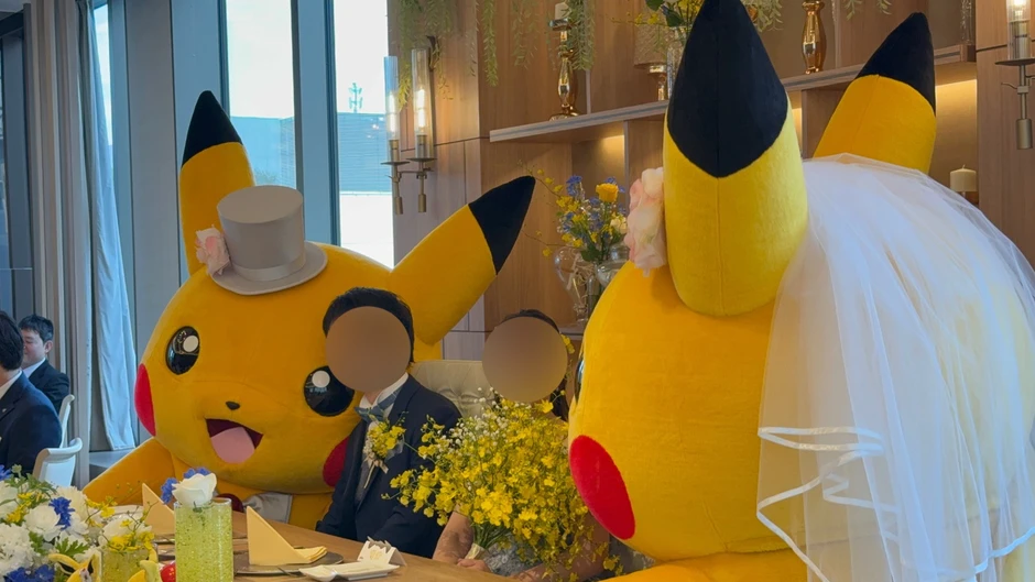 Cặp đôi Nhật Bản gây sốt với đám cưới phong cách Pokémon "độc nhất vô nhị"