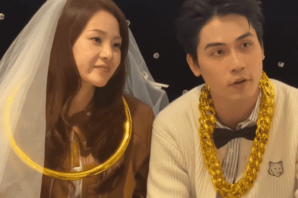 Cặp đôi Vì Mẹ Anh Phán Chia Tay được fan tổ chức đám cưới