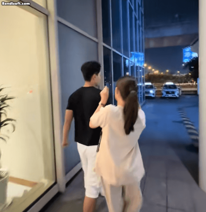 Cặp đôi Vì Mẹ Anh Phán Chia Tay được fan tổ chức đám cưới