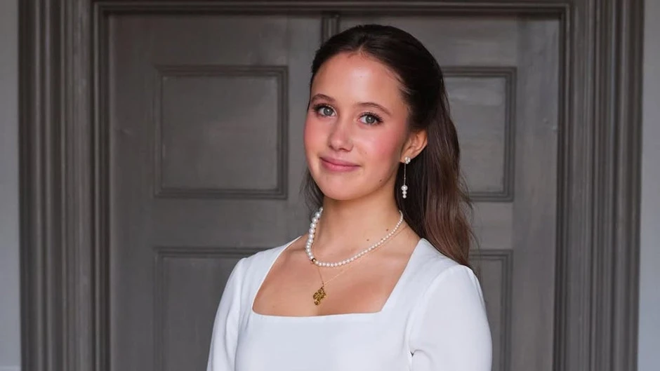 Cặp Hoàng tử - Công chúa song sinh xinh đẹp của Đan Mạch hiện tại ra sao?