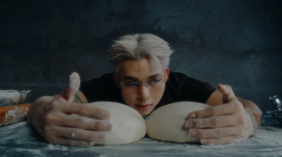 Câu hỏi về giới hạn của nghệ sĩ