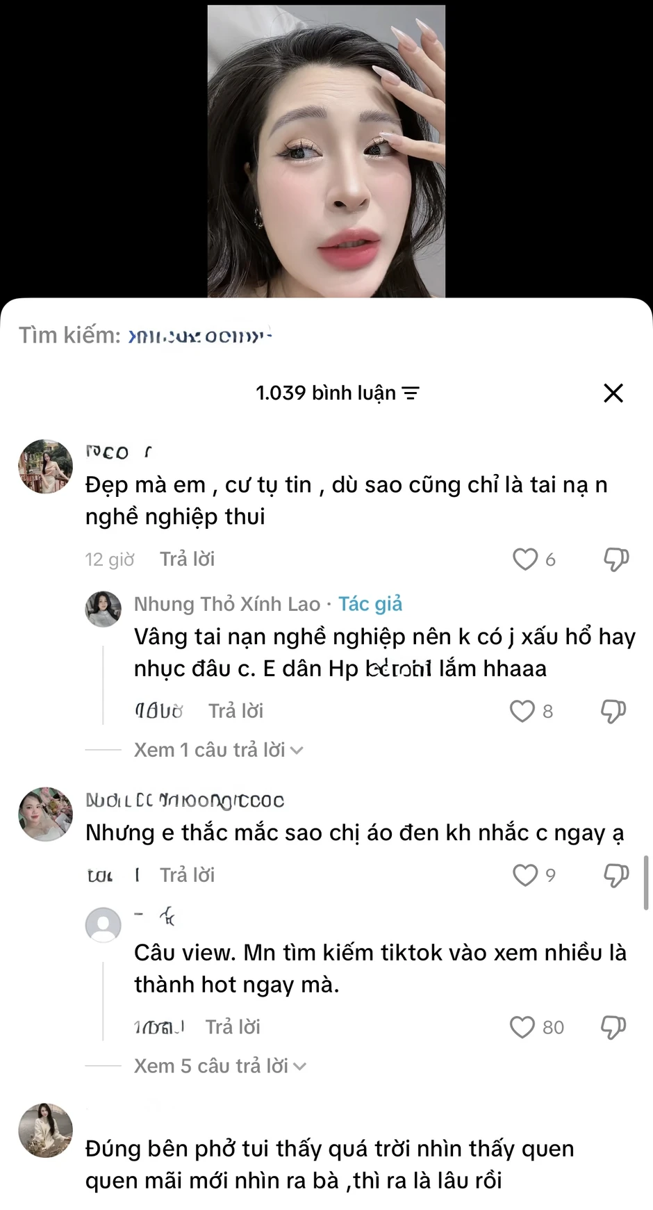 CĐM "đứng hình" khoảnh khắc hớ hênh của hot TikToker ngay trên sóng livestream bán hàng, chỉ là tai nạn nghề nghiệp!