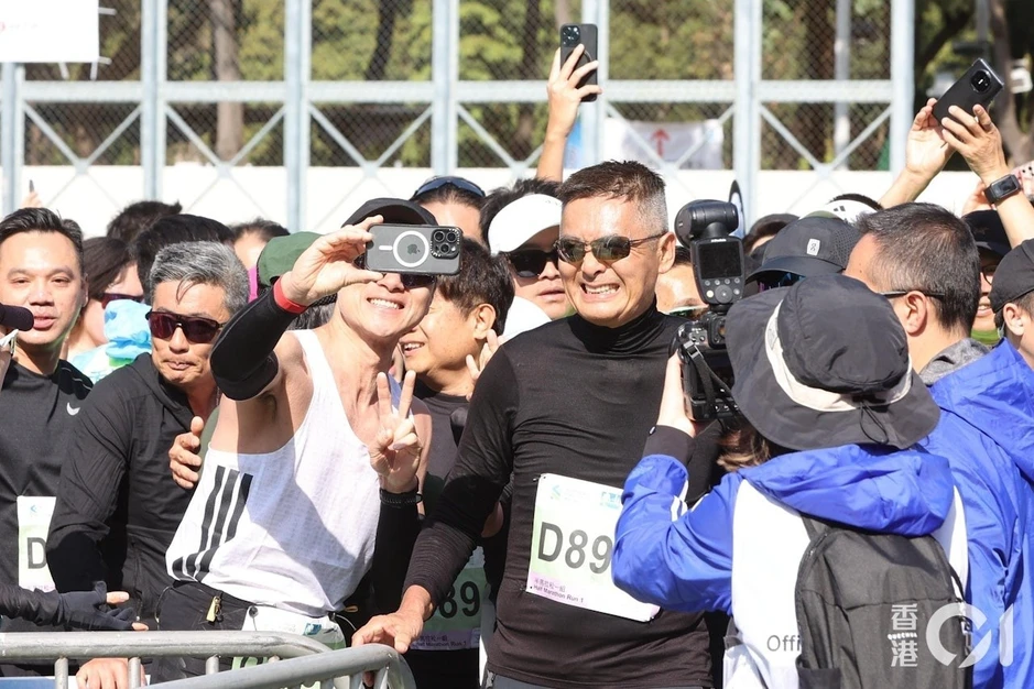 Châu Nhuận Phát có 8 biệt thự và một mảnh đất Châu Nhuận Phát có 8 biệt thự và một mảnh đất