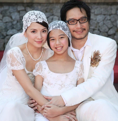 Chị Đẹp khổ nhất showbiz: Bị chồng "cắm sừng", giấu nhẹm giọng hát vạn người mê suốt 20 năm