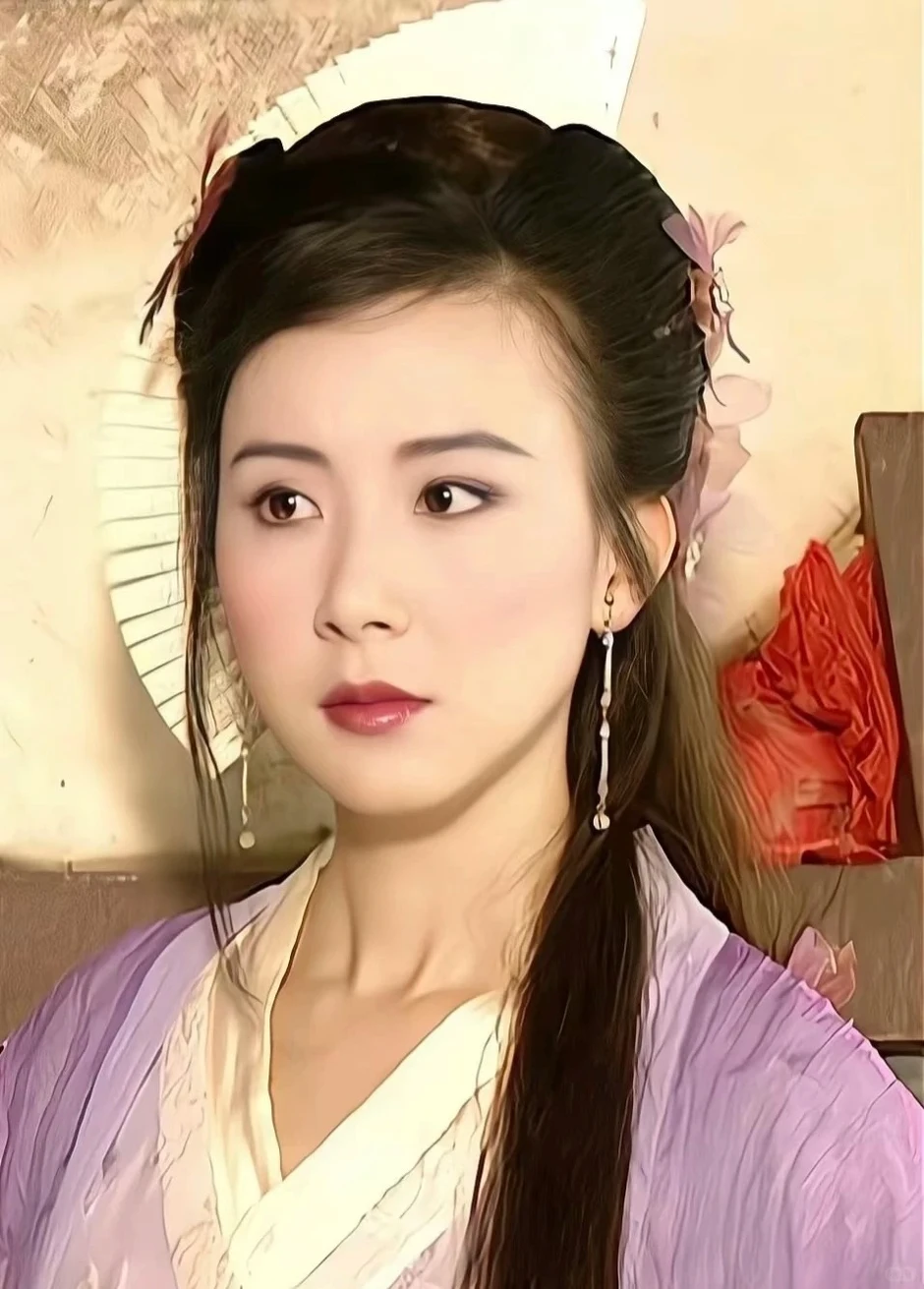 Chị Đẹp là đối thủ khiến Trang Pháp phải e dè: Visual như vàng như ngọc đến Lưu Diệc Phi còn thua, từng nát tan vì 14 người đàn ông