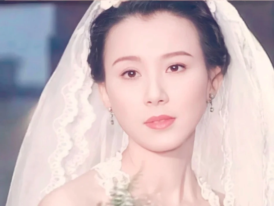 Chị Đẹp là đối thủ khiến Trang Pháp phải e dè: Visual như vàng như ngọc đến Lưu Diệc Phi còn thua, từng nát tan vì 14 người đàn ông