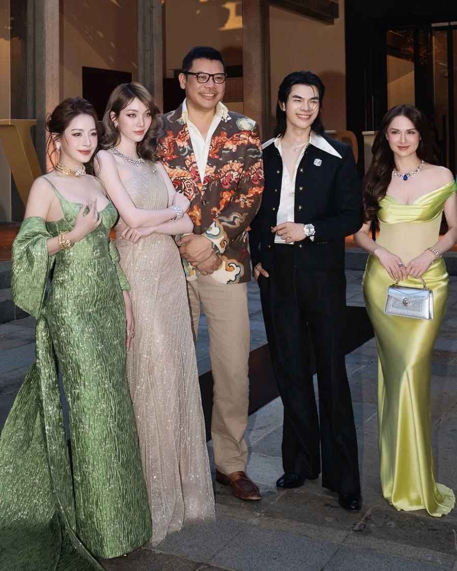 Chi Pu được báo Trung khen đẹp nhất Việt Nam