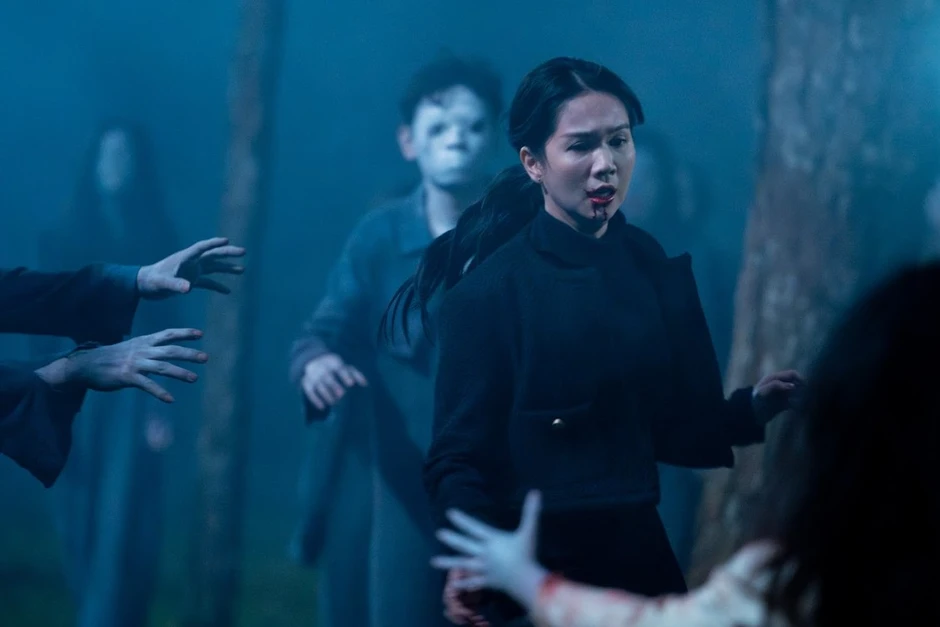 Chưa bao giờ thấy Ngọc Trinh bầm dập đến mức này