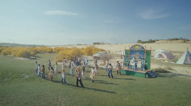 Có 1 Lâm Đồng đẹp nao lòng trong MV của nhóm AKMU