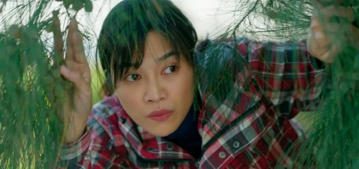 Cô gái làng chài cứu cả bộ phim Việt giờ vàng