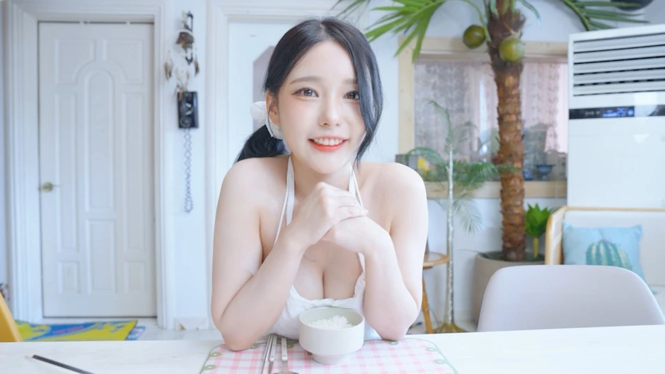 Còn chưa ra mắt, tựa game tương tác này đã gây bão Steam, quy tụ toàn hot girl gợi cảm, đáng để thêm vào wishlist