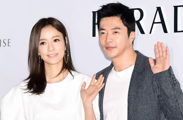 Con trai Kwon Sang Woo: 17 tuổi thừa kế 1221 tỷ, có xe hơi riêng còn đẹp trai ăn đứt bố Con trai Kwon Sang Woo: 17 tuổi thừa kế 1221 tỷ, có xe hơi riêng còn đẹp trai ăn đứt bố