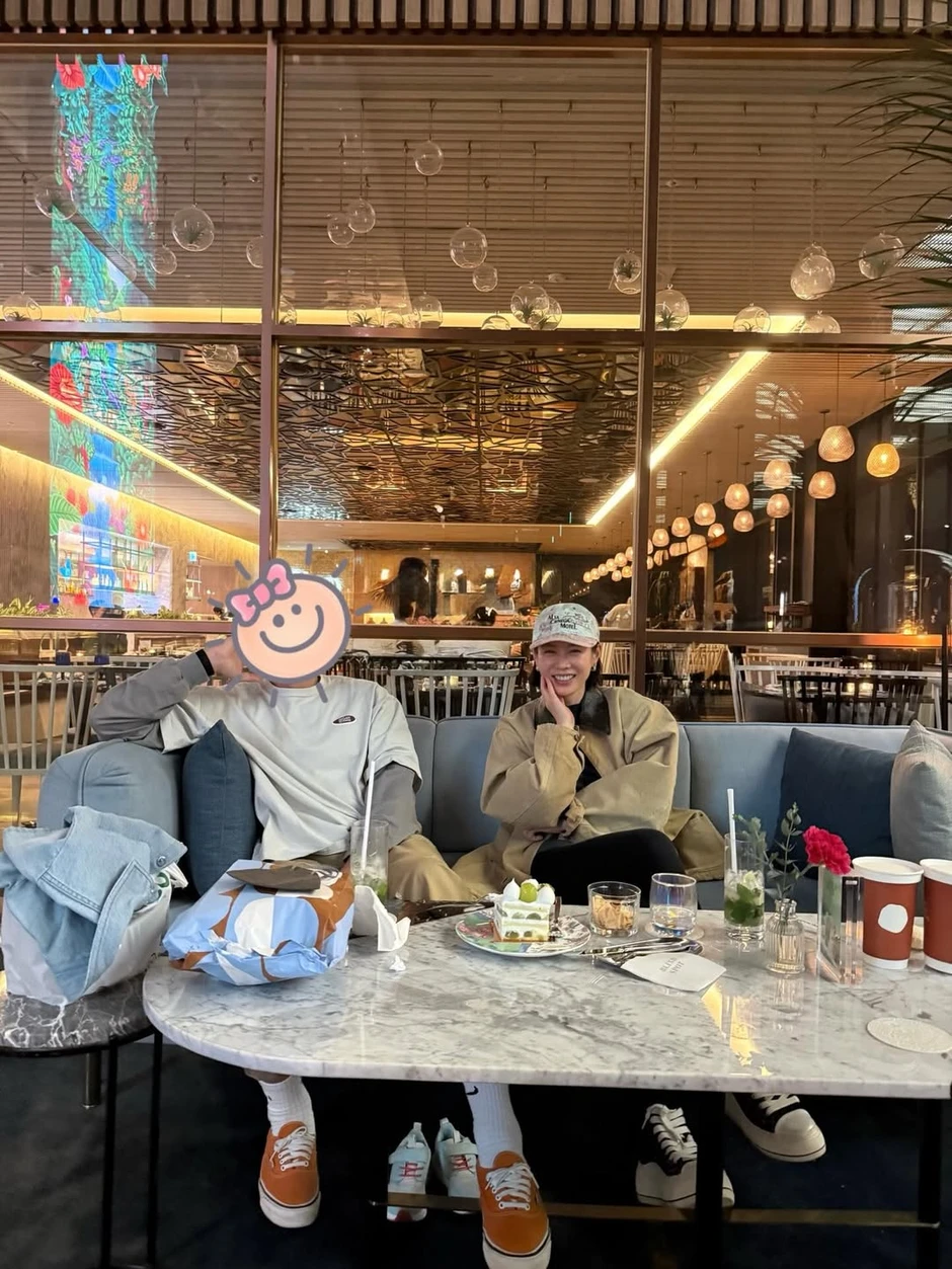 Con trai Son Ye Jin 3 tuổi đã làm 1 chuyện khiến mẹ cảm động vội đăng bài khen nức nở, khiến 500 ngàn người phát sốt