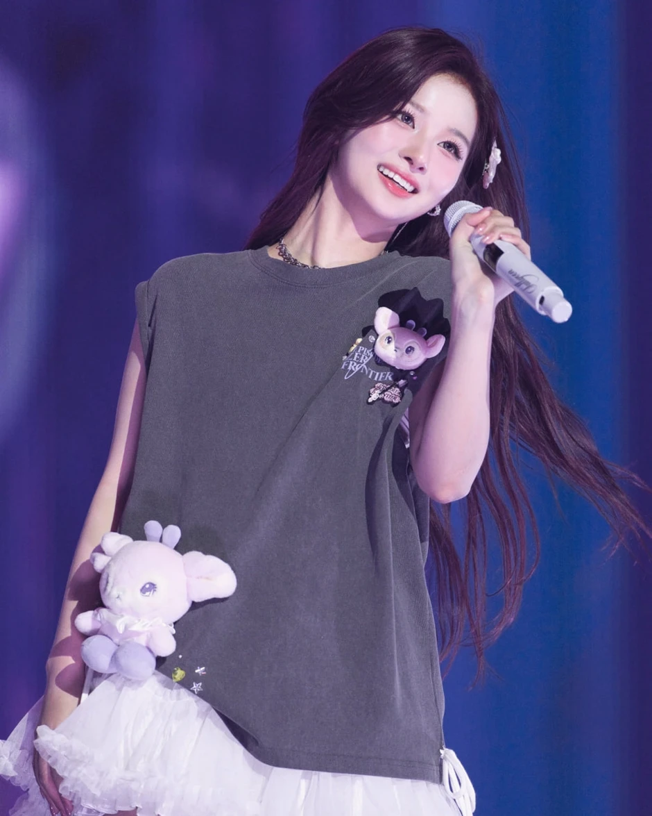 Cú ngã điếng người của Sullyoon (NMIXX), vừa đau vừa ngại mà sao vẫn xinh mê hồn!