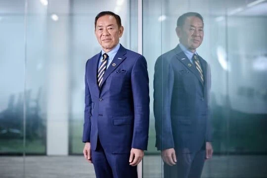 Cụ ông Nhật Bản muốn xây nhà máy chip trên Mặt Trăng, được chính phủ tài trợ 600 triệu USD Cụ ông Nhật Bản muốn xây nhà máy chip trên Mặt Trăng, được chính phủ tài trợ 600 triệu USD