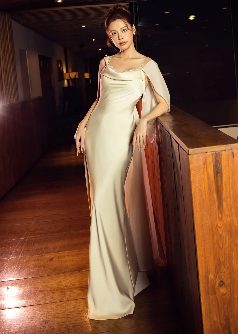 Cú vấp của mỹ nhân Việt đẹp chấp Hoa hậu khiến cõi mạng dán mắt