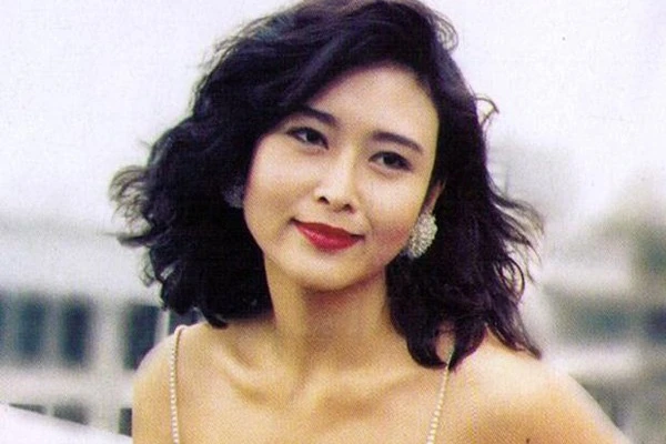 Cuộc đời của nữ hoàng phim 18+ Diệp Ngọc Khanh