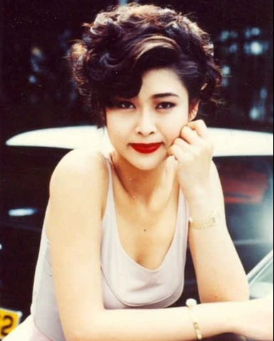 Cuộc đời của nữ hoàng phim 18+ Diệp Ngọc Khanh